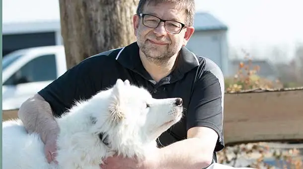 Dr. Hess mit Hund